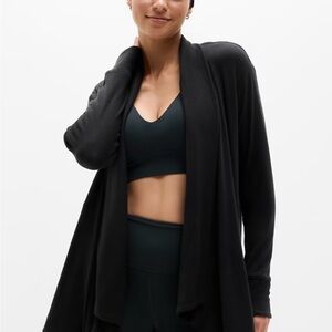 Athleta Restore Wrap. Black. XS